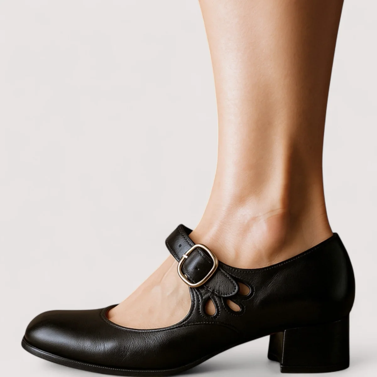 Clara | Scarpin Elegante em Couro Sintético - Image 6