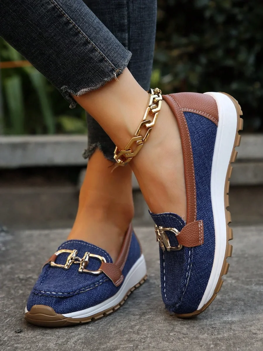 Ermelinda | Sapatos Rasos com Fivela - Image 4