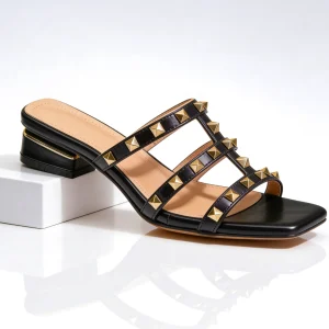 Odette | Sandália com Tachas