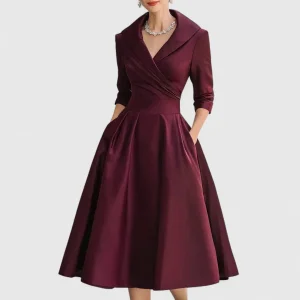 Leonor | Vestido Midi de Cetim com Brilho Discreto e Charme Intemporal