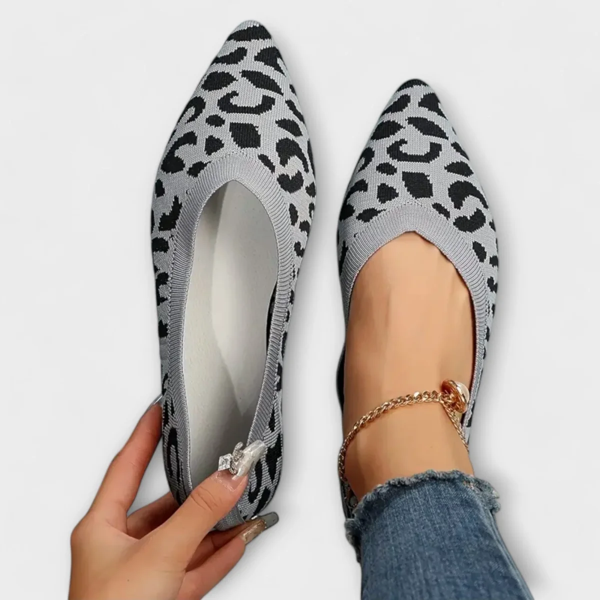 Paula | Sabrinas de Renda com Estampado de Leopardo - Image 3