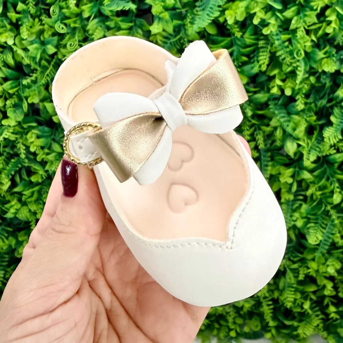 Sapatinho Cléo Branco e Dourado - Image 3
